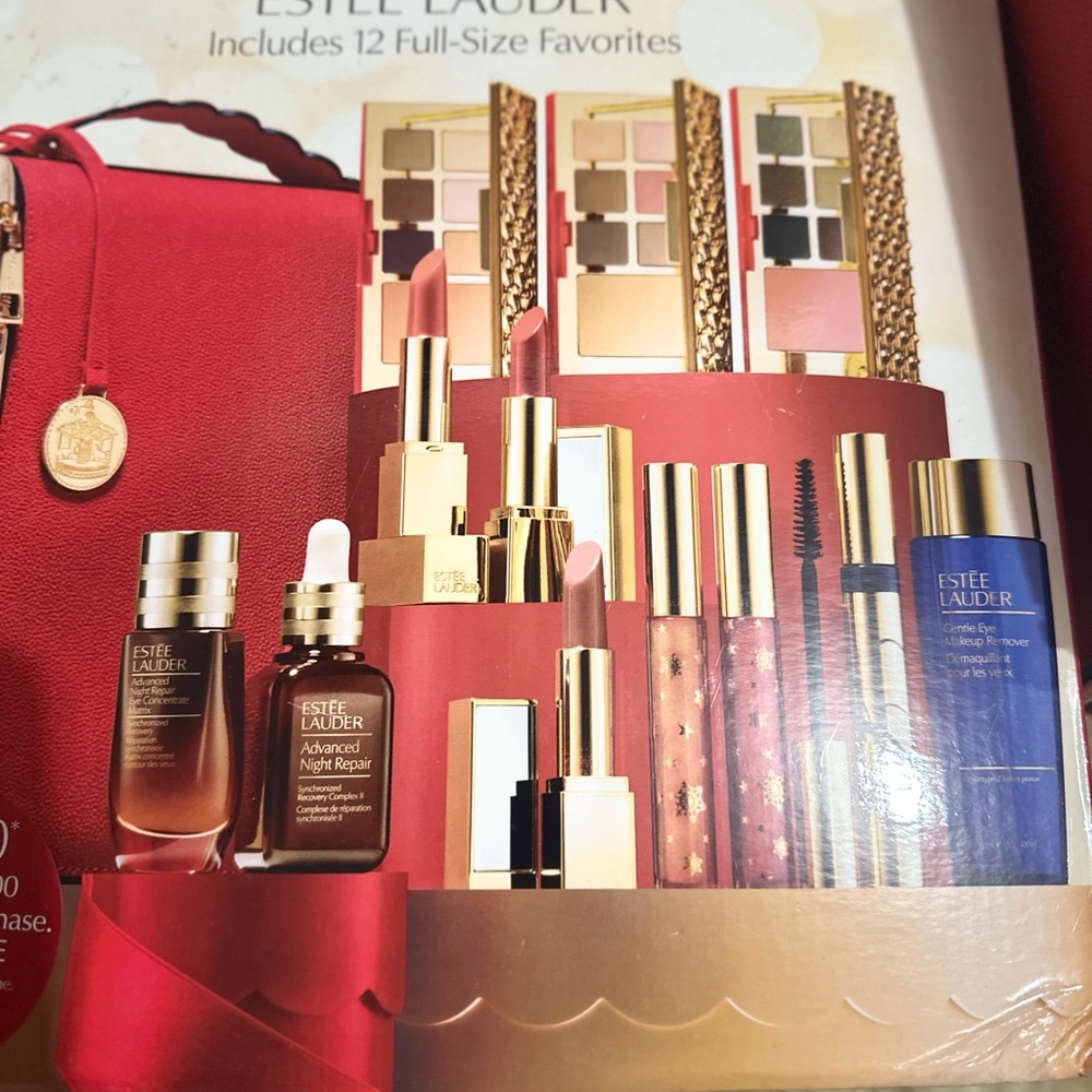 NIB Estée Lauder NEW Estée Lauder 2018 Holiday Blockbuster MakeUp Gift Set-Warm
